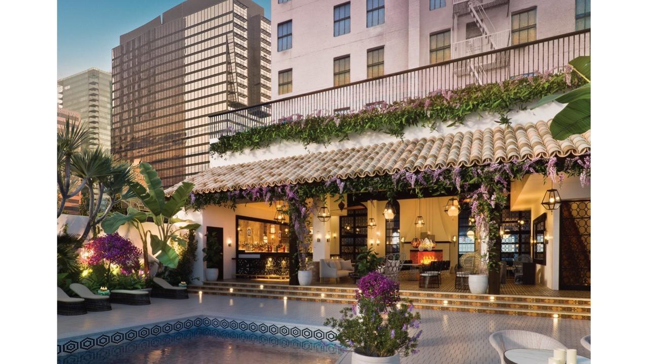 فندق فيجيروا لوس أنجلوس المظهر الخارجي الصورة The pool at the Mandarin Oriental, Barcelona