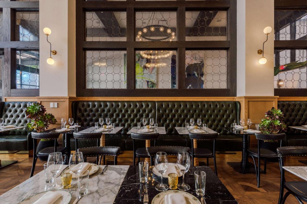 فندق فيجيروا لوس أنجلوس المظهر الخارجي الصورة Interior of the restaurant